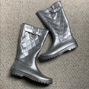 Silver sperry top-sider rain boots